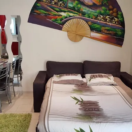 Studio Meuble De 25M² Proche De La Mer Aubais Exterior foto